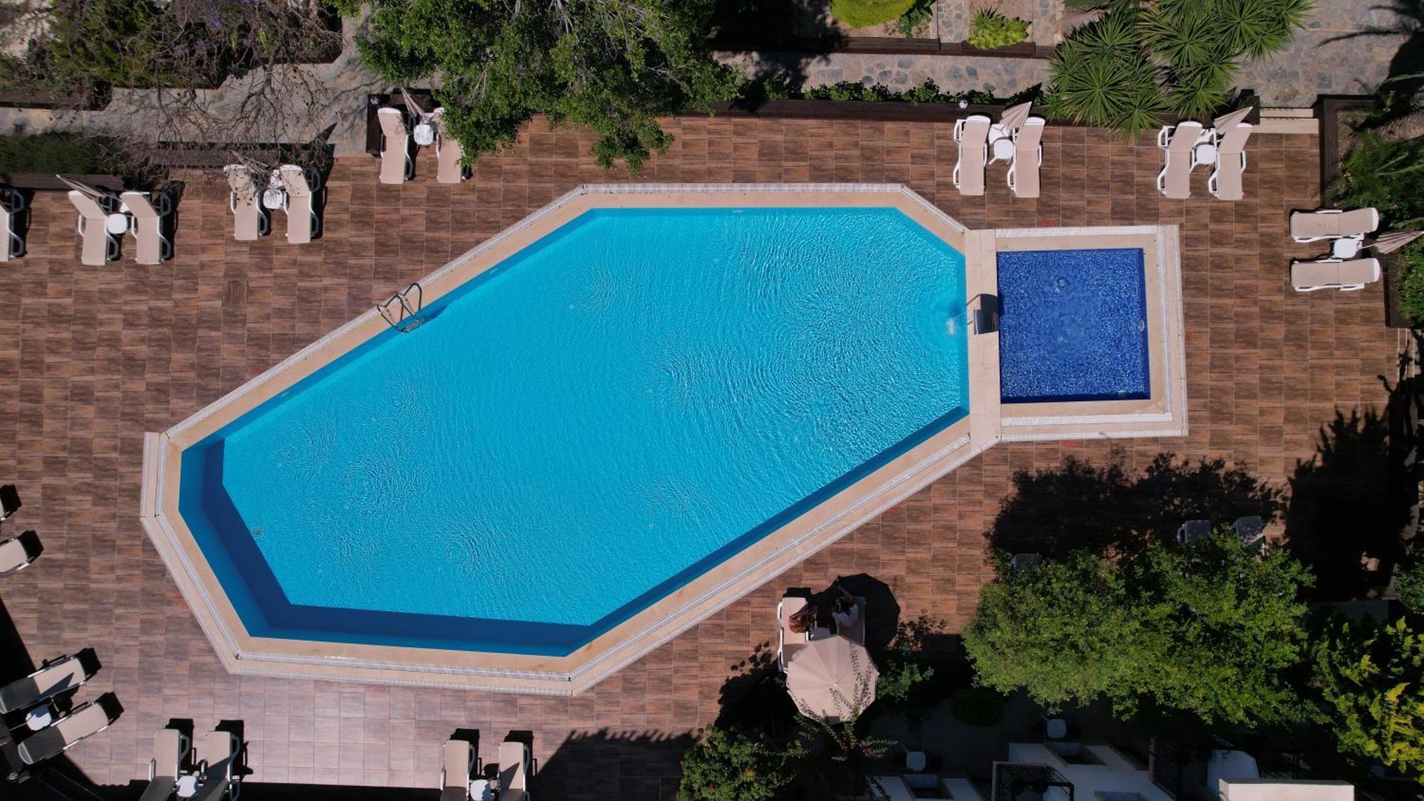 Flora Hotel Гумбет Экстерьер фото