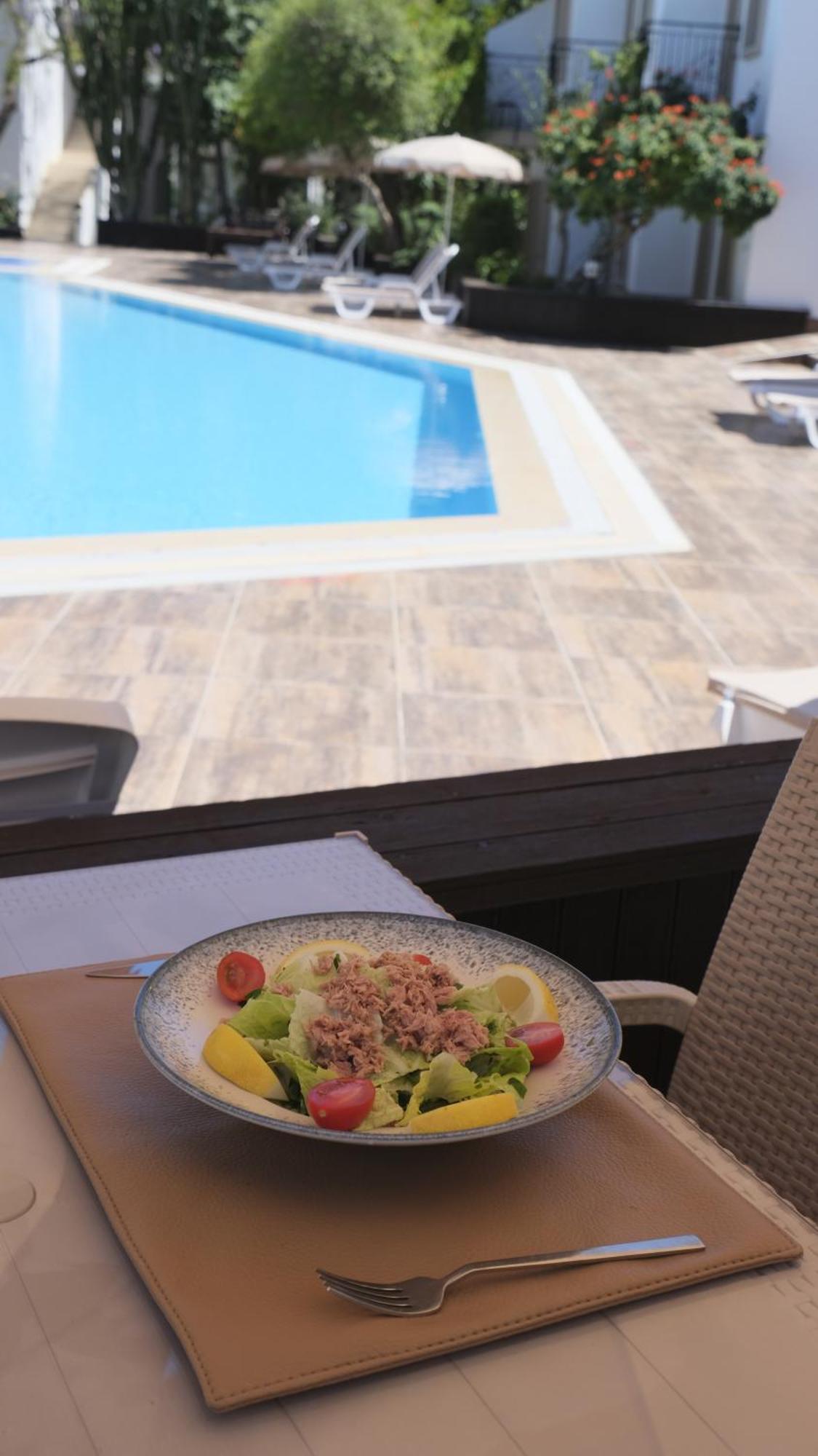 Flora Hotel Гумбет Экстерьер фото