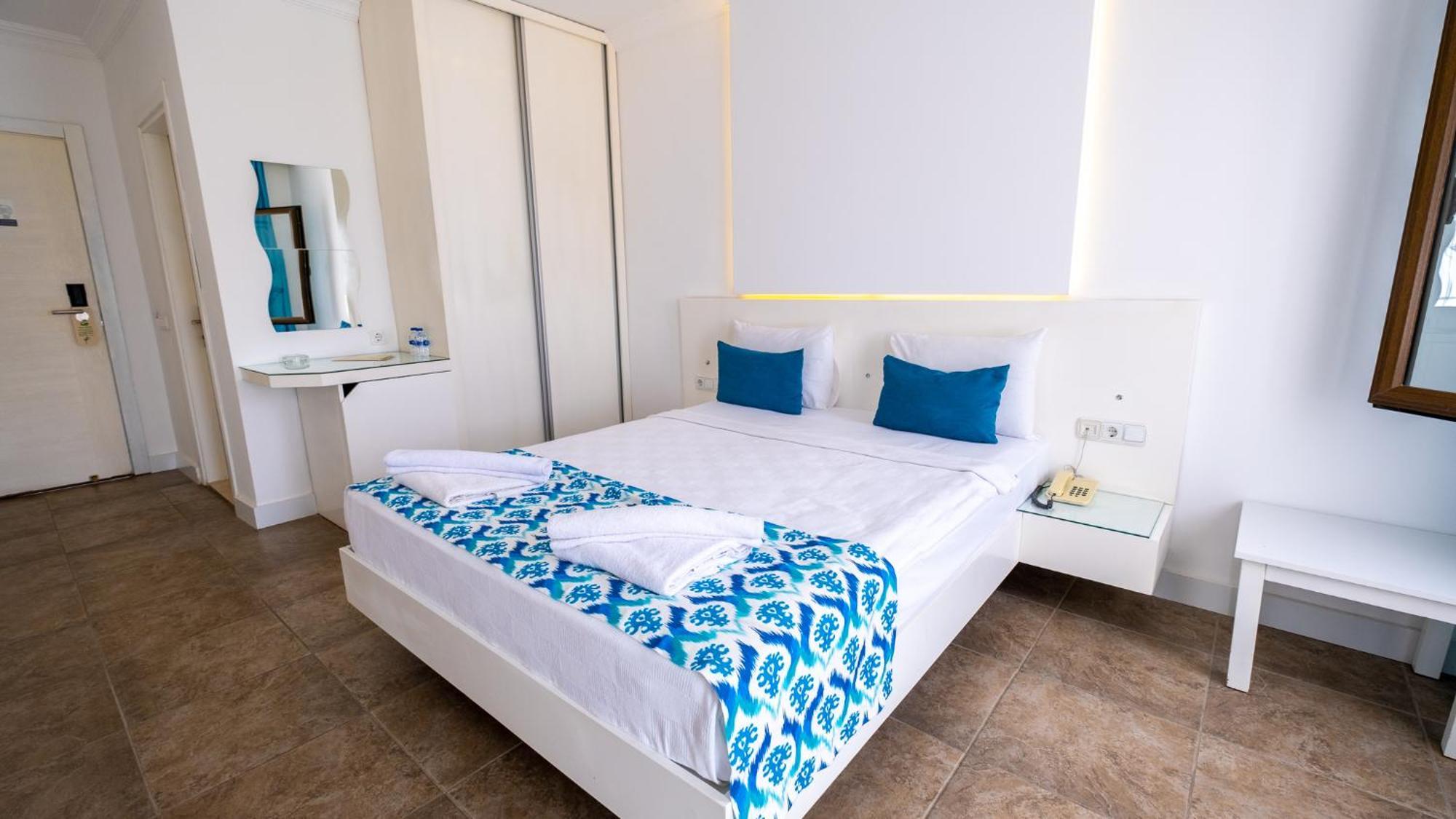 Flora Hotel Гумбет Экстерьер фото