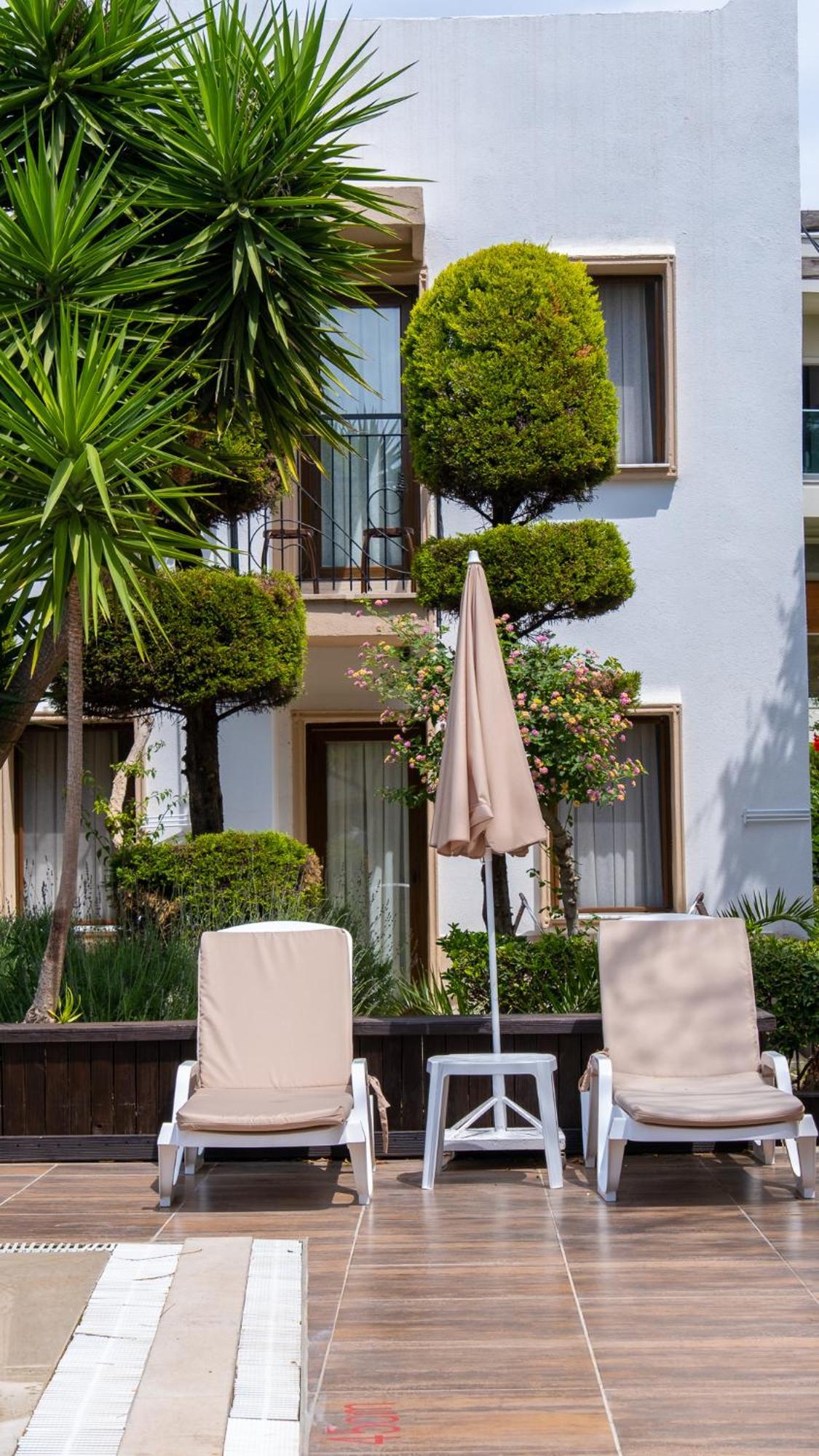 Flora Hotel Гумбет Экстерьер фото