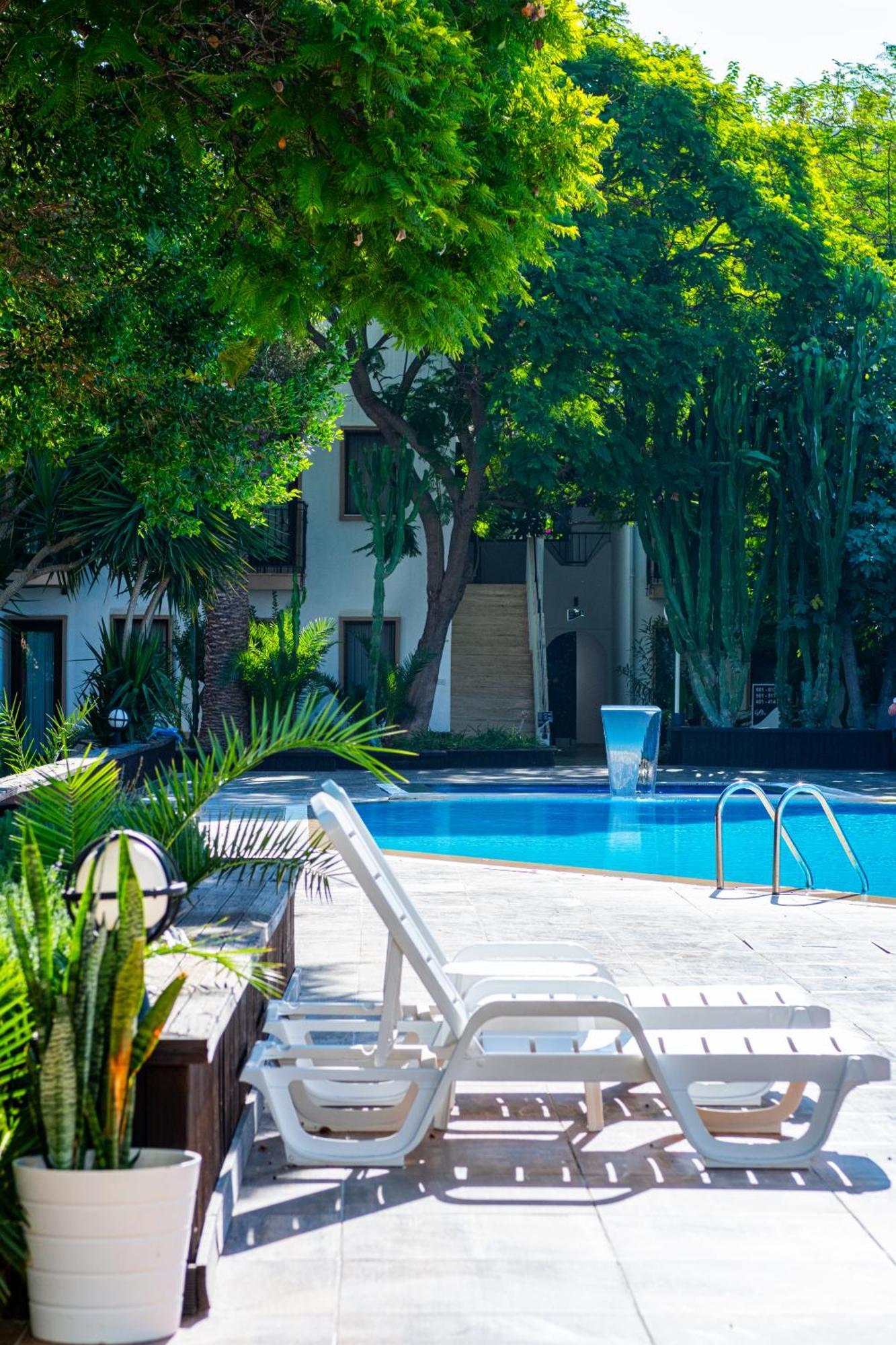 Flora Hotel Гумбет Экстерьер фото